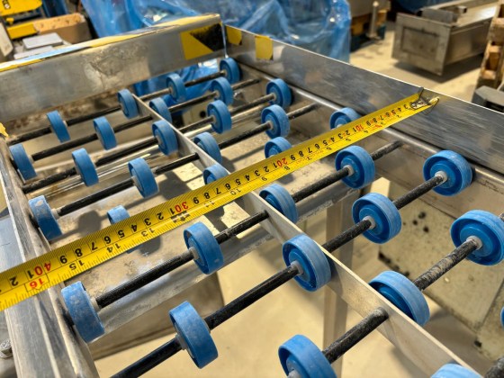 High level gravity roller conveyor Pic 04